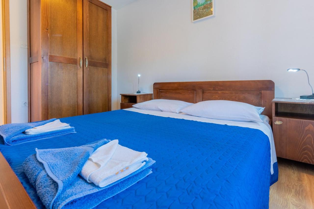 Apartmani Valun1 외부 사진